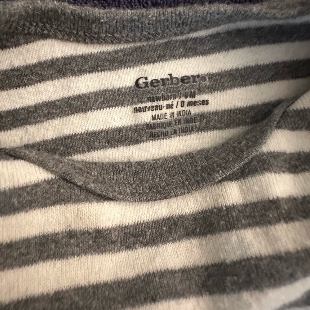 Two Newborn Onesies - Picture 3 of 6